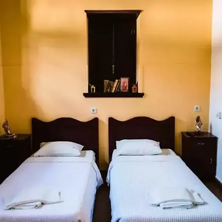 Karnayo Traditional Meyísti